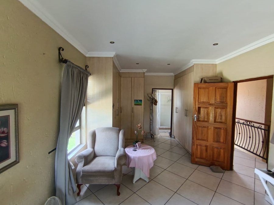 3 Bedroom Property for Sale in Sonneveld Gauteng