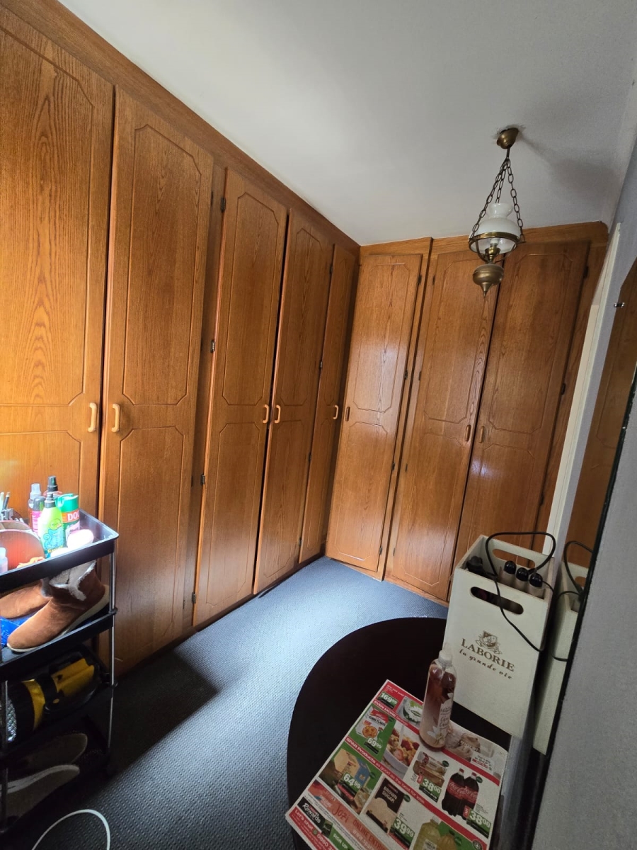 4 Bedroom Property for Sale in Sonneveld Gauteng