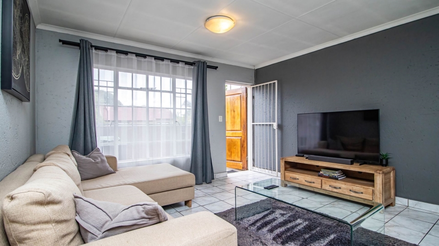 2 Bedroom Property for Sale in Eden Glen Gauteng