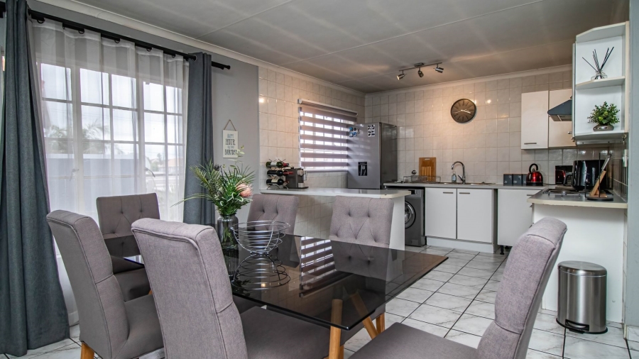 2 Bedroom Property for Sale in Eden Glen Gauteng