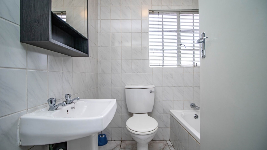 2 Bedroom Property for Sale in Eden Glen Gauteng