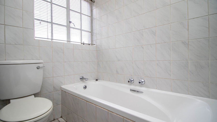 2 Bedroom Property for Sale in Eden Glen Gauteng