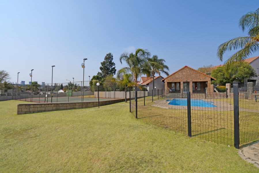 2 Bedroom Property for Sale in Eden Glen Gauteng