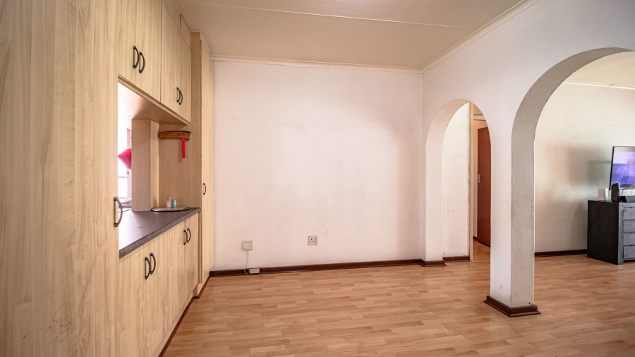 3 Bedroom Property for Sale in Barvallen Gauteng