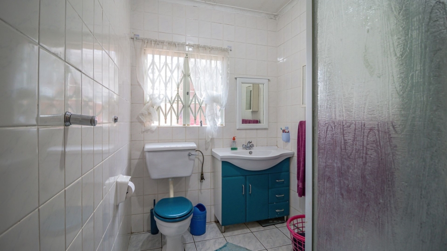 3 Bedroom Property for Sale in Barvallen Gauteng