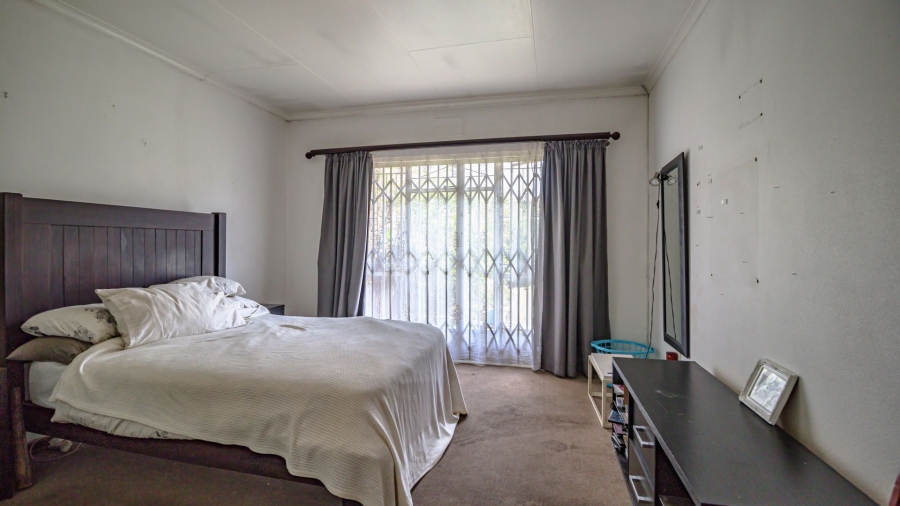 3 Bedroom Property for Sale in Barvallen Gauteng