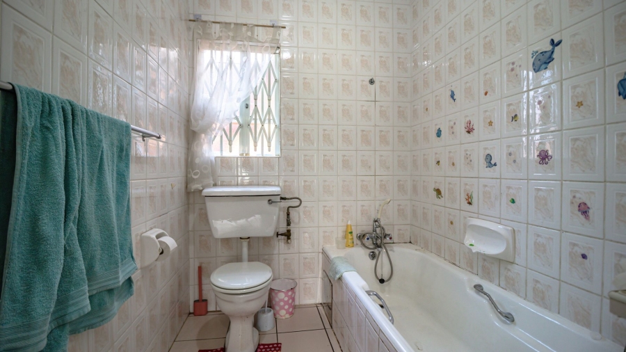 3 Bedroom Property for Sale in Barvallen Gauteng