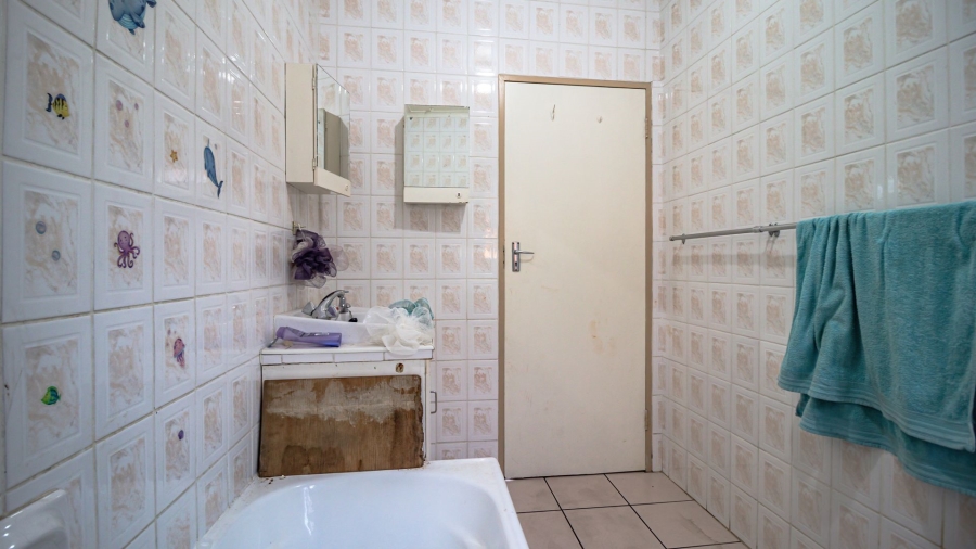 3 Bedroom Property for Sale in Barvallen Gauteng