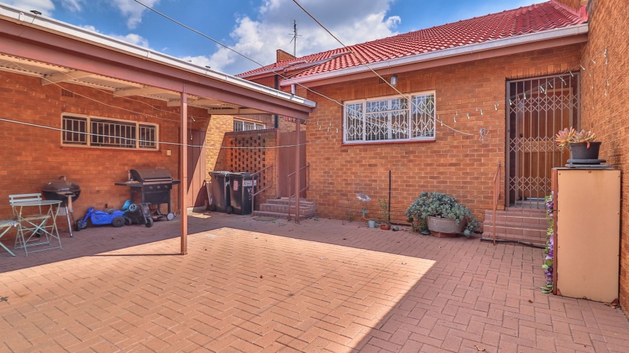 3 Bedroom Property for Sale in Barvallen Gauteng