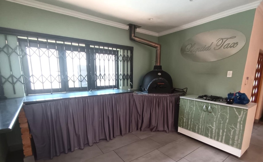 5 Bedroom Property for Sale in Rynfield Gauteng