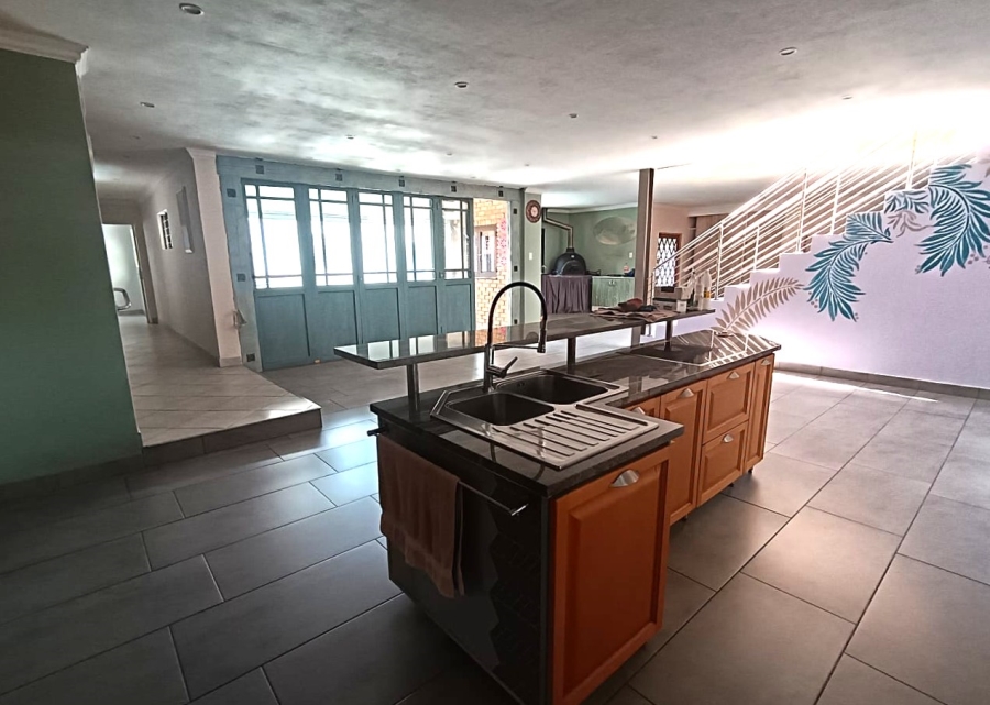 5 Bedroom Property for Sale in Rynfield Gauteng