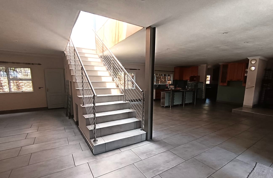 5 Bedroom Property for Sale in Rynfield Gauteng