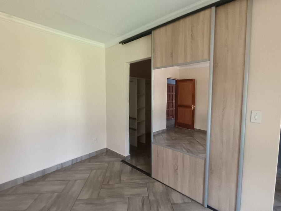 5 Bedroom Property for Sale in Rynfield Gauteng