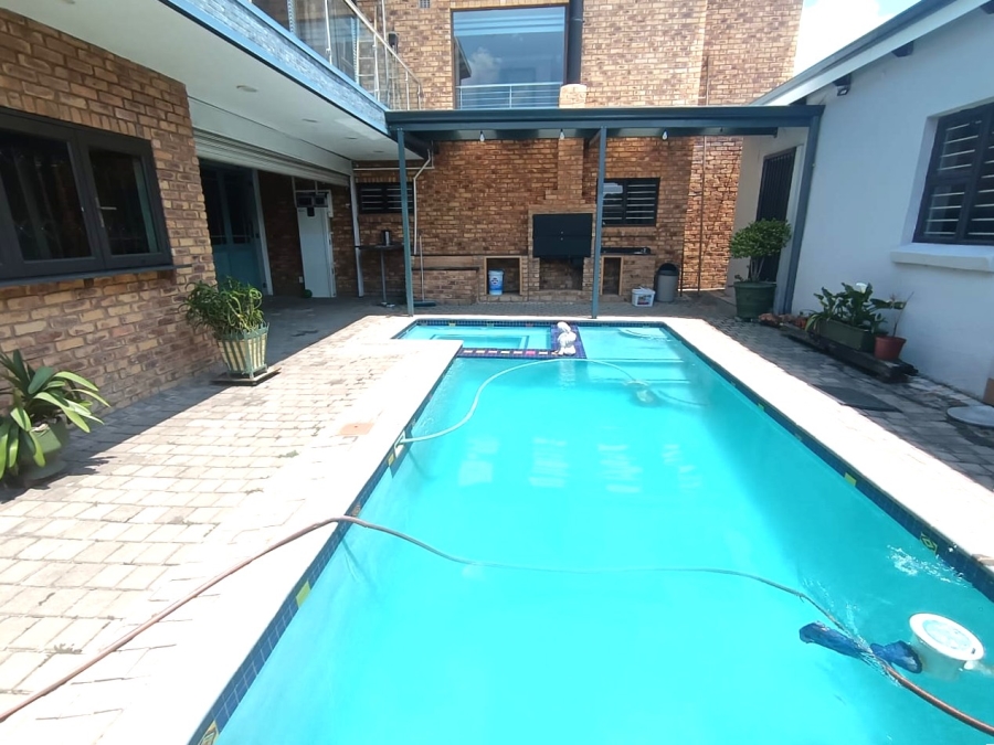 5 Bedroom Property for Sale in Rynfield Gauteng