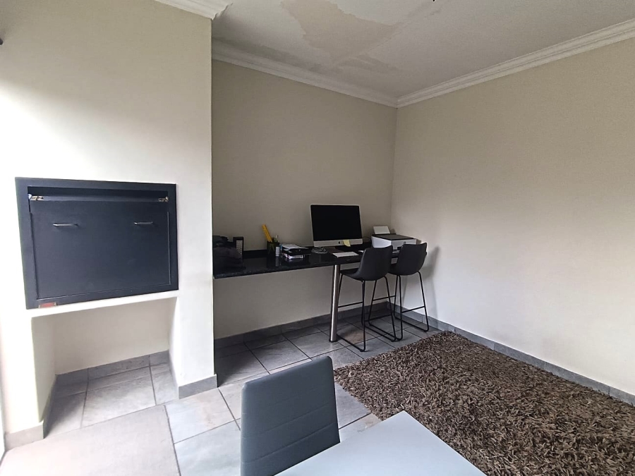 3 Bedroom Property for Sale in Rynfield Gauteng