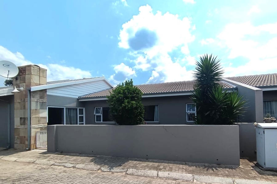 3 Bedroom Property for Sale in Rynfield Gauteng