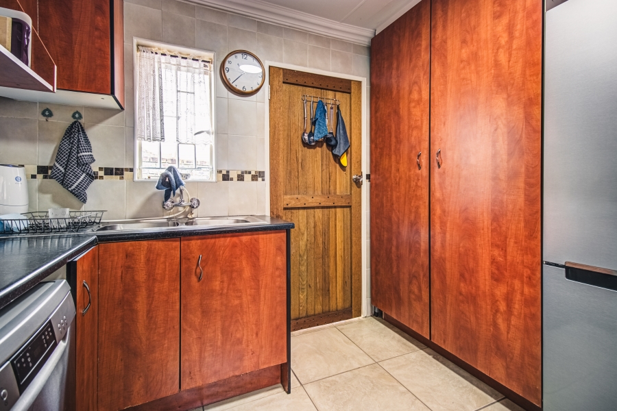 3 Bedroom Property for Sale in Impala Park Gauteng