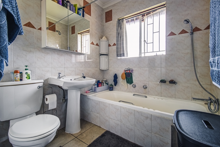 3 Bedroom Property for Sale in Impala Park Gauteng