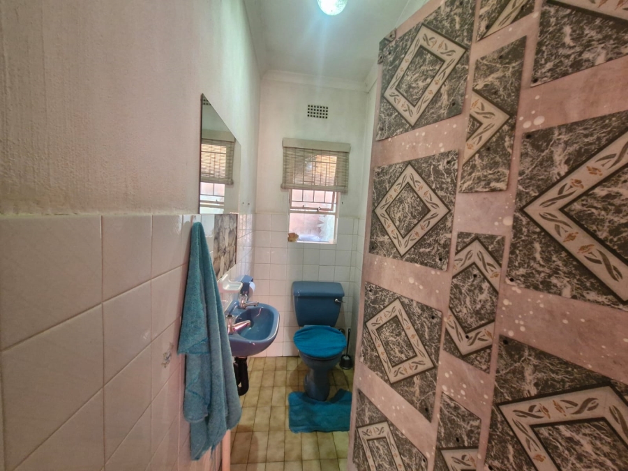 To Let 3 Bedroom Property for Rent in Dalpark Gauteng