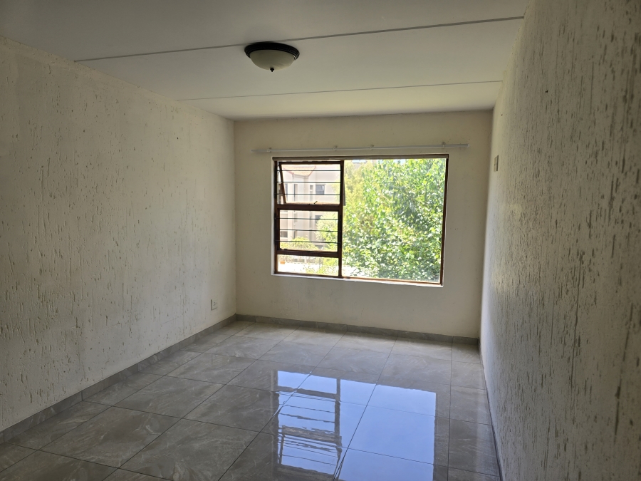 2 Bedroom Property for Sale in Paulshof Gauteng
