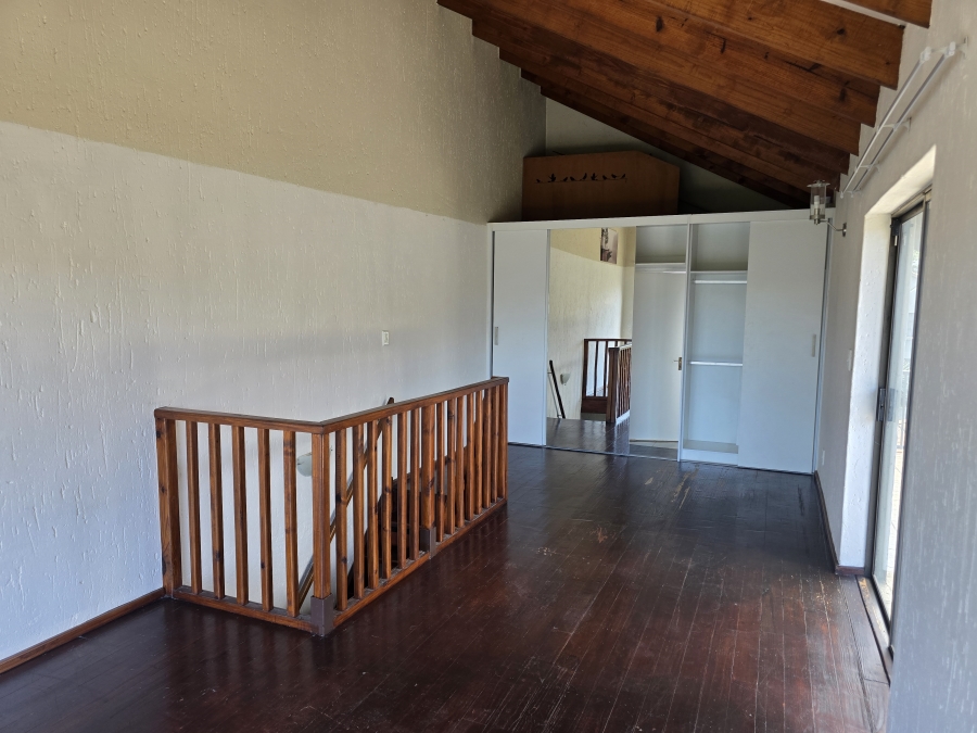 2 Bedroom Property for Sale in Paulshof Gauteng