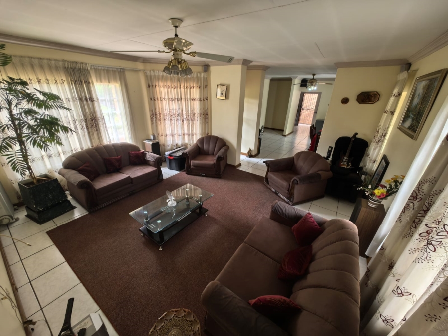 3 Bedroom Property for Sale in Doornpoort Gauteng