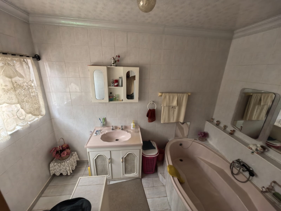 3 Bedroom Property for Sale in Doornpoort Gauteng