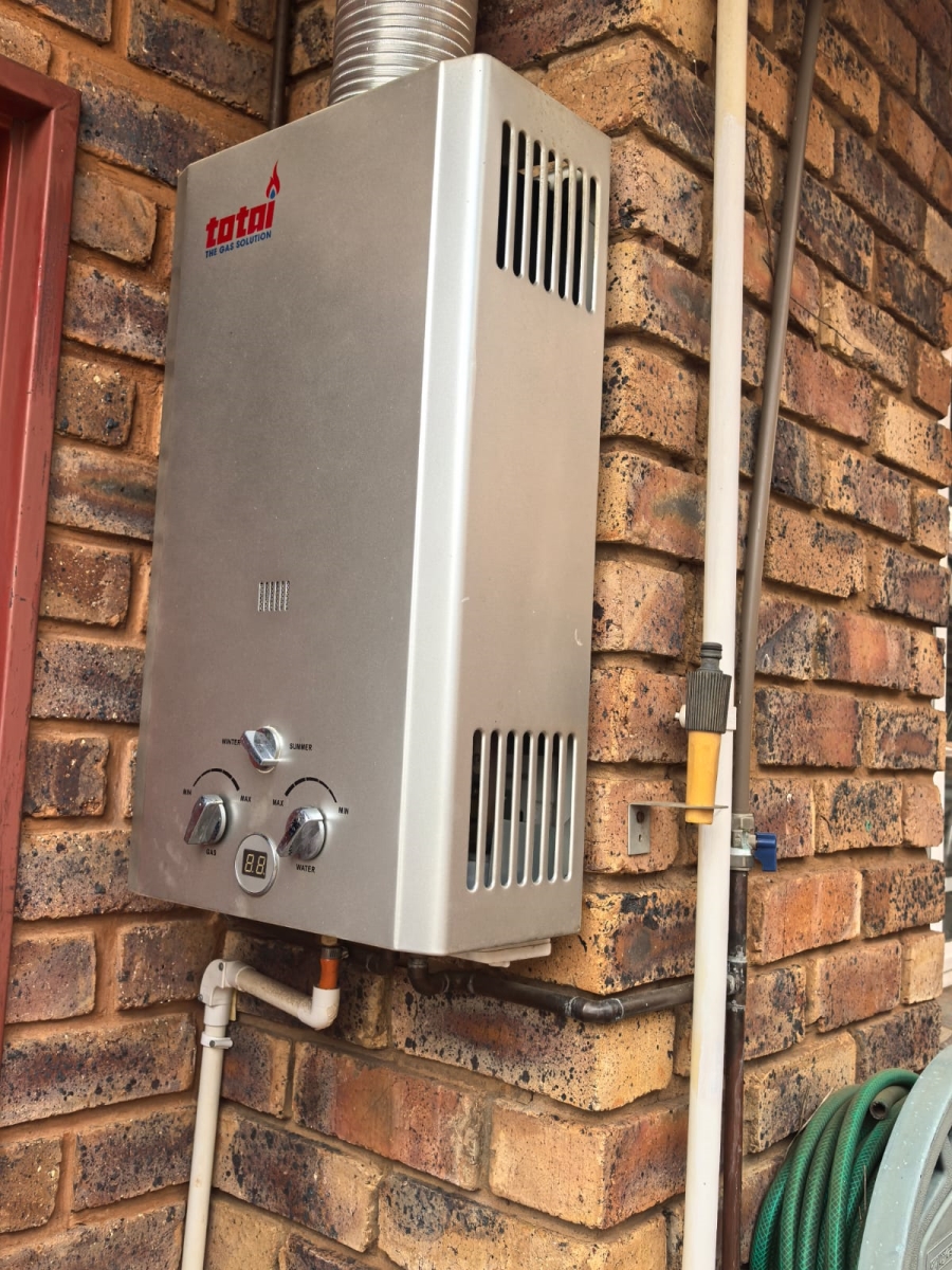 3 Bedroom Property for Sale in Doornpoort Gauteng