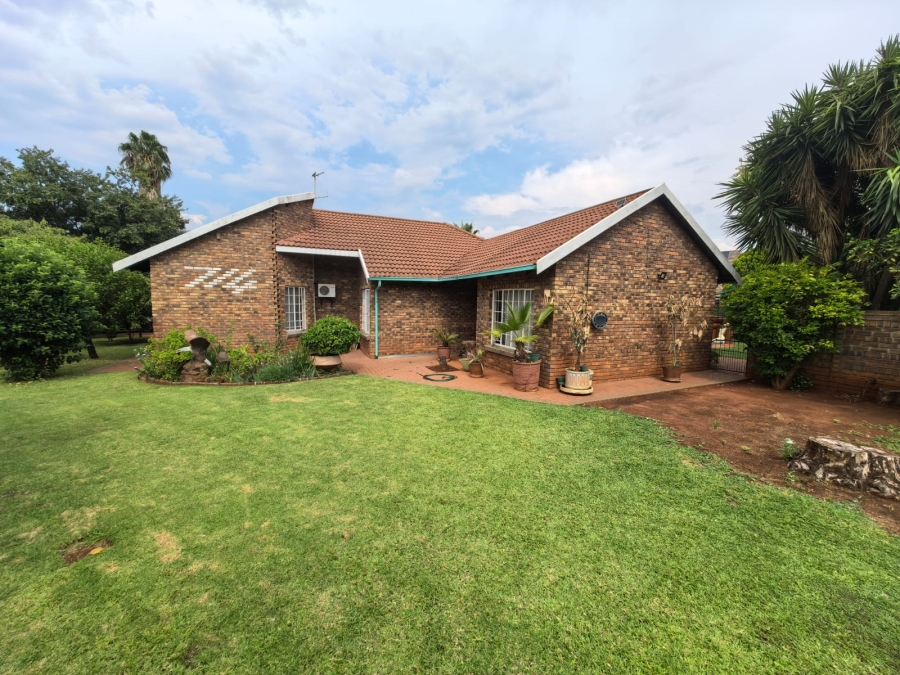 3 Bedroom Property for Sale in Doornpoort Gauteng