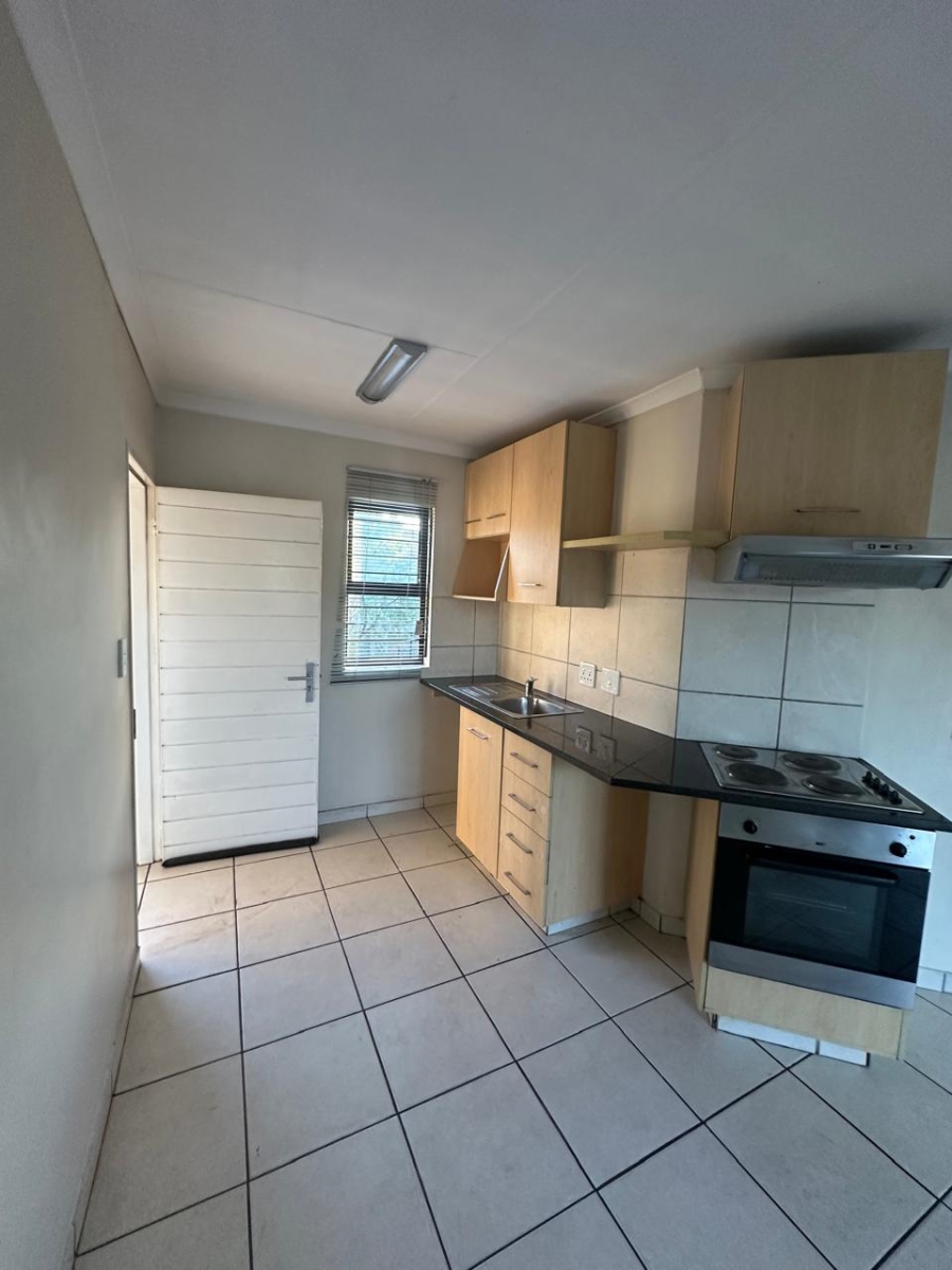 2 Bedroom Property for Sale in The Stewards Gauteng