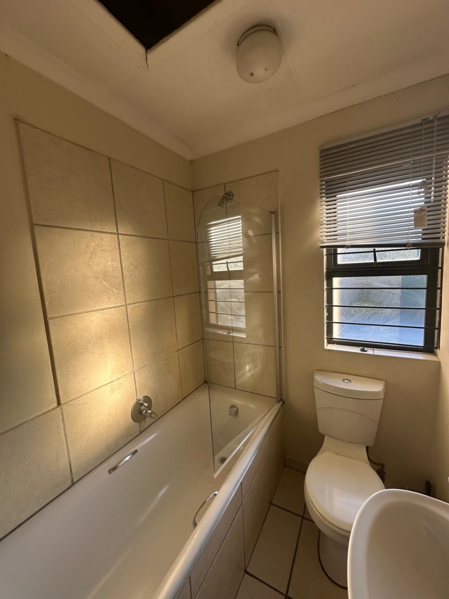 2 Bedroom Property for Sale in The Stewards Gauteng