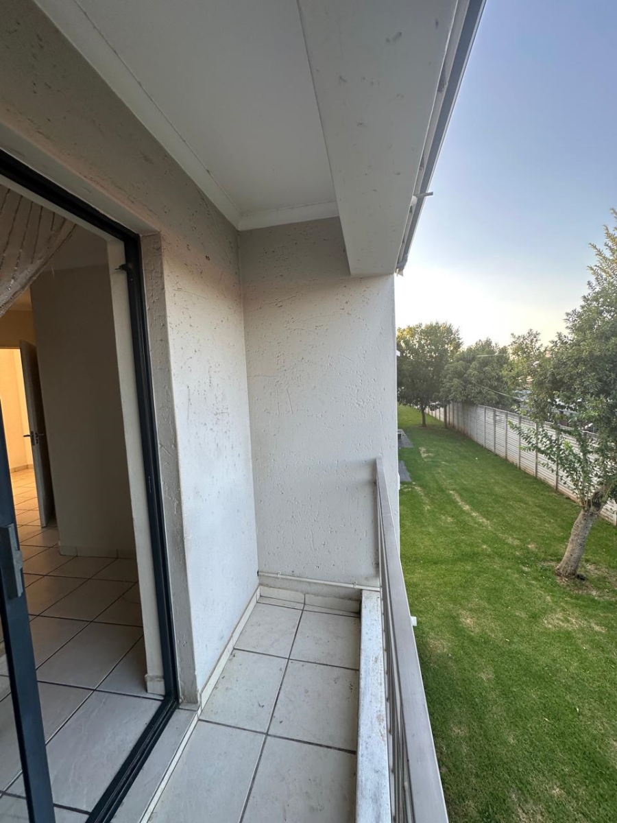 2 Bedroom Property for Sale in The Stewards Gauteng