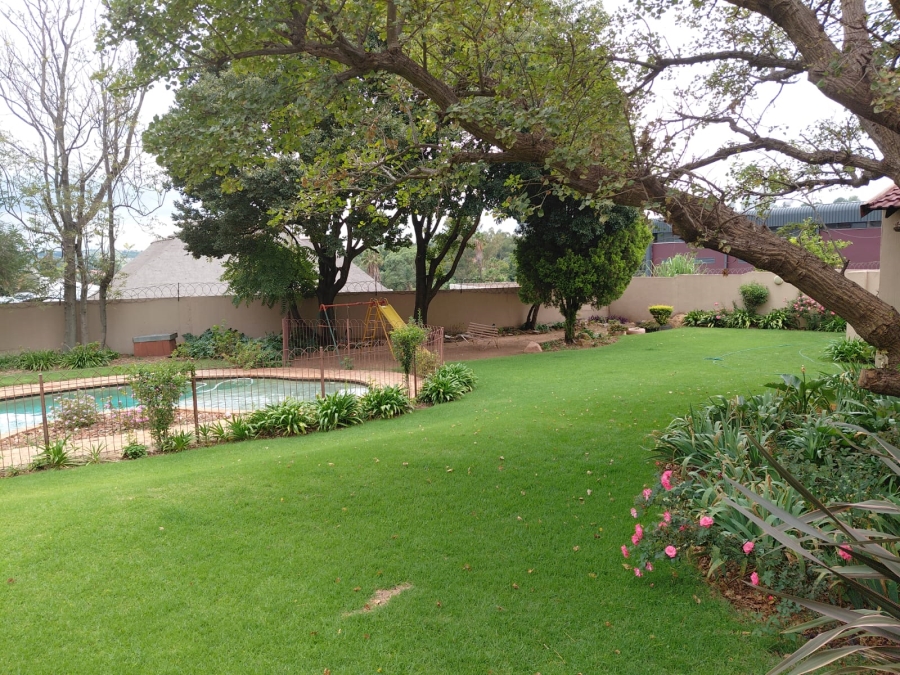 3 Bedroom Property for Sale in Lyndhurst Gauteng