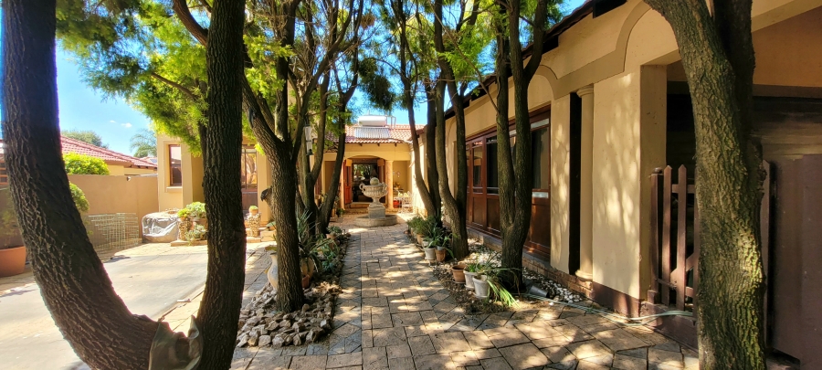 2 Bedroom Property for Sale in Pomona Gauteng