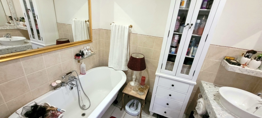 2 Bedroom Property for Sale in Pomona Gauteng