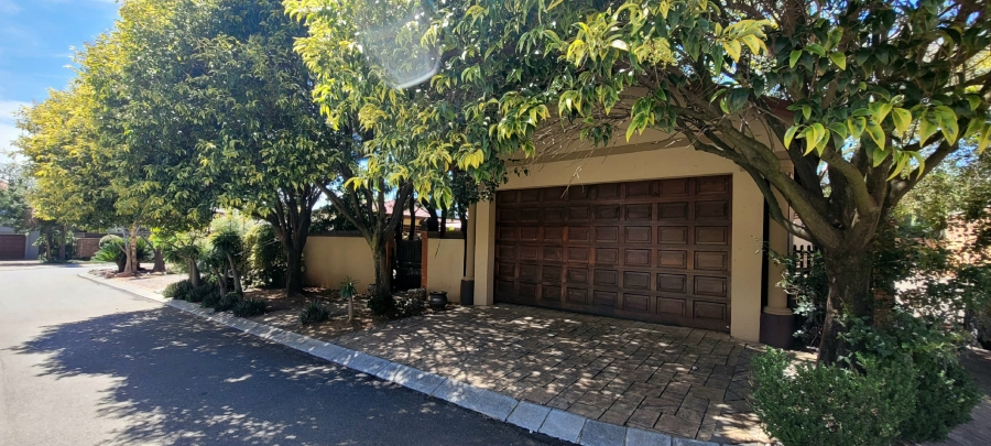 2 Bedroom Property for Sale in Pomona Gauteng