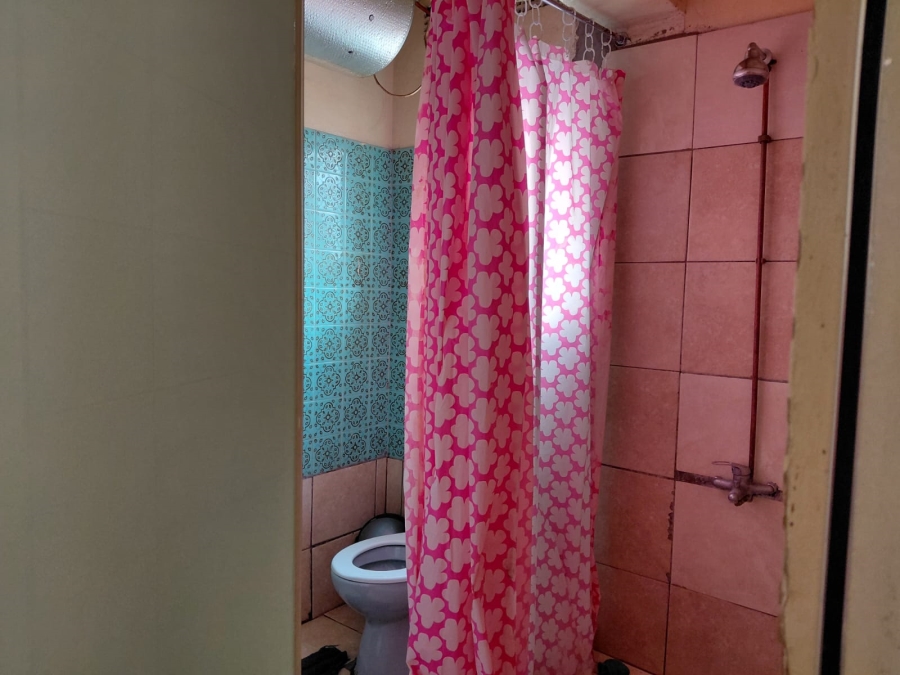 7 Bedroom Property for Sale in Actonville Gauteng