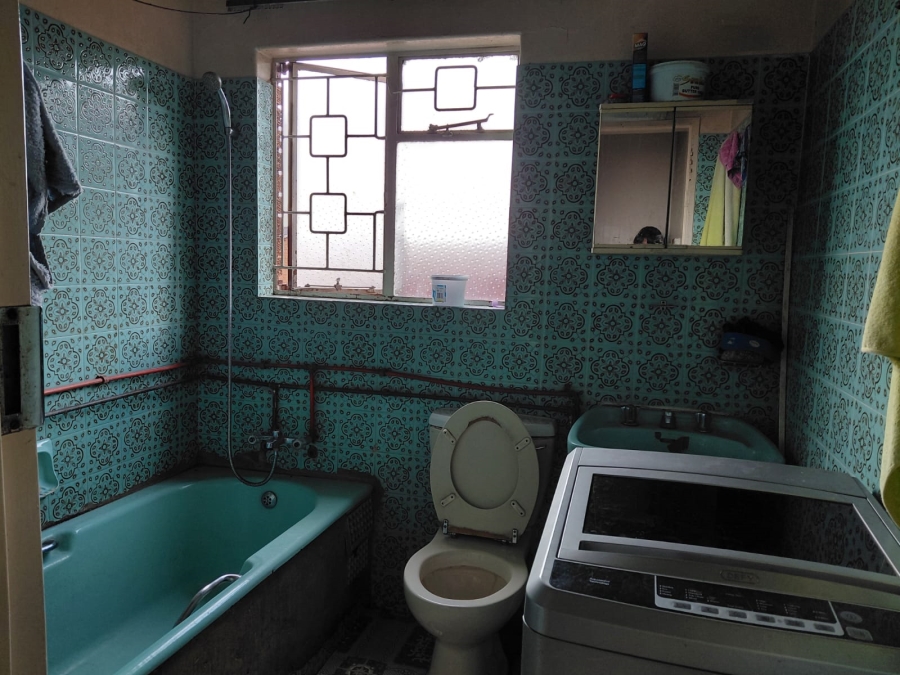 7 Bedroom Property for Sale in Actonville Gauteng