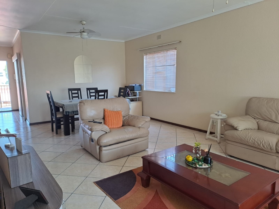 2 Bedroom Property for Sale in Edleen Gauteng