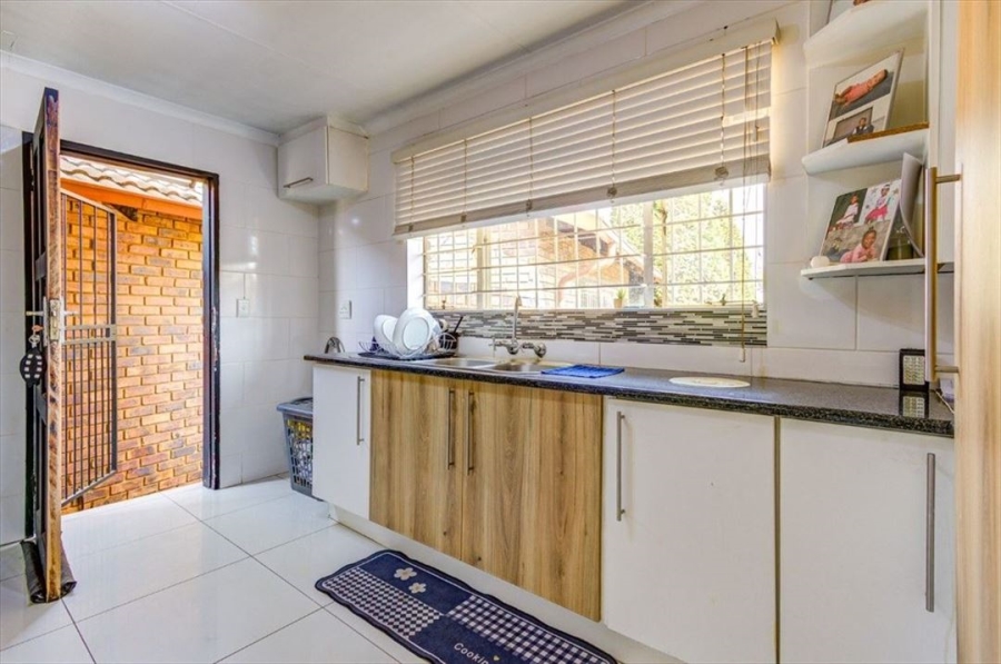 3 Bedroom Property for Sale in Van Riebeeck Park Gauteng