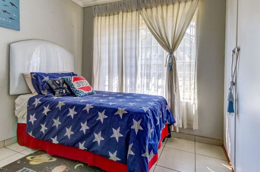 3 Bedroom Property for Sale in Van Riebeeck Park Gauteng