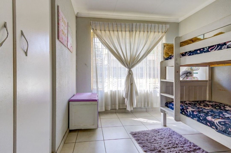 3 Bedroom Property for Sale in Van Riebeeck Park Gauteng