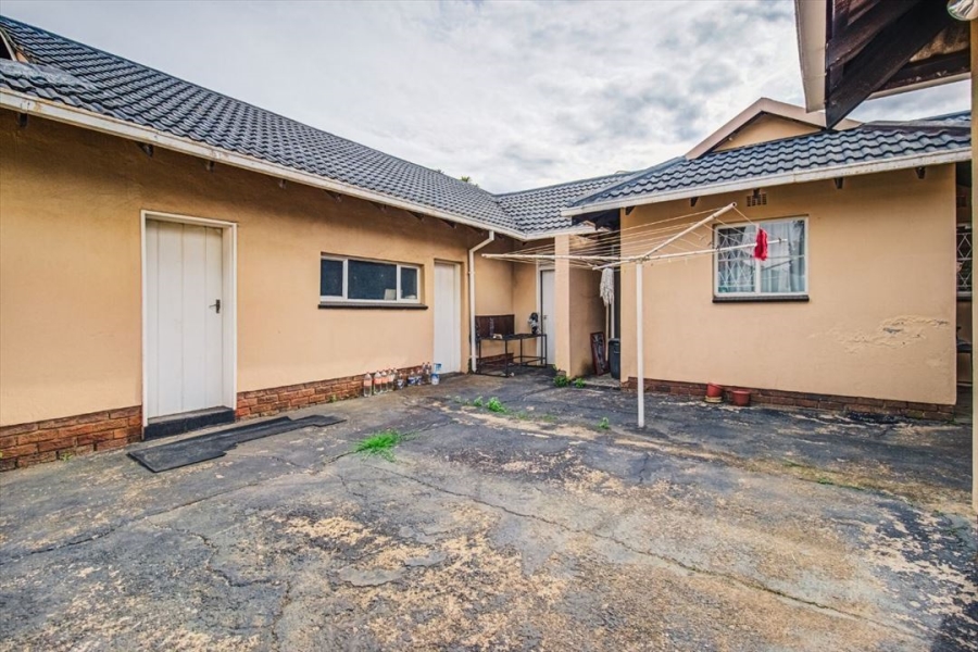 3 Bedroom Property for Sale in Van Riebeeck Park Gauteng