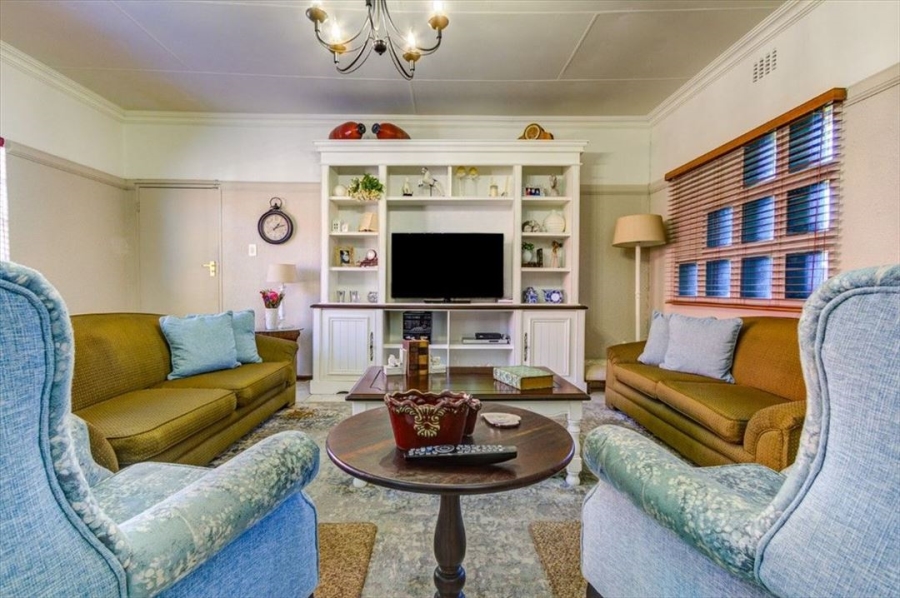 3 Bedroom Property for Sale in Van Riebeeck Park Gauteng