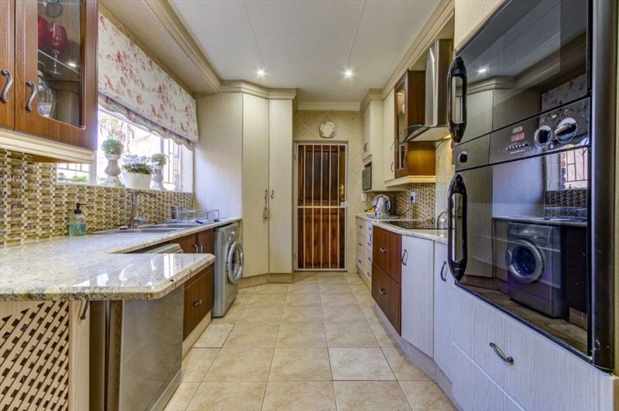 3 Bedroom Property for Sale in Van Riebeeck Park Gauteng