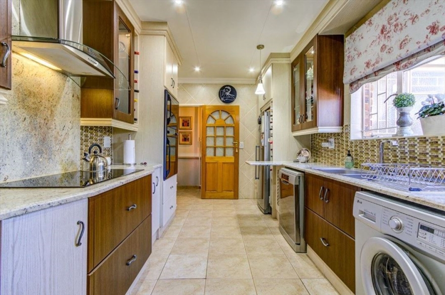 3 Bedroom Property for Sale in Van Riebeeck Park Gauteng