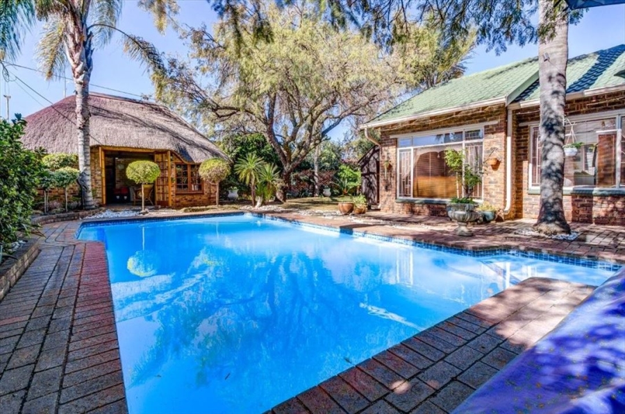 3 Bedroom Property for Sale in Van Riebeeck Park Gauteng