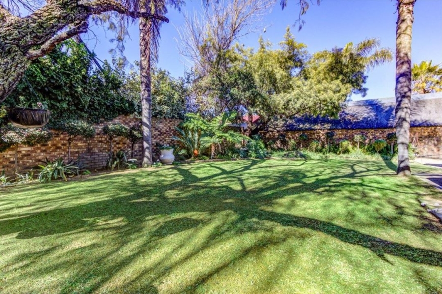 3 Bedroom Property for Sale in Van Riebeeck Park Gauteng