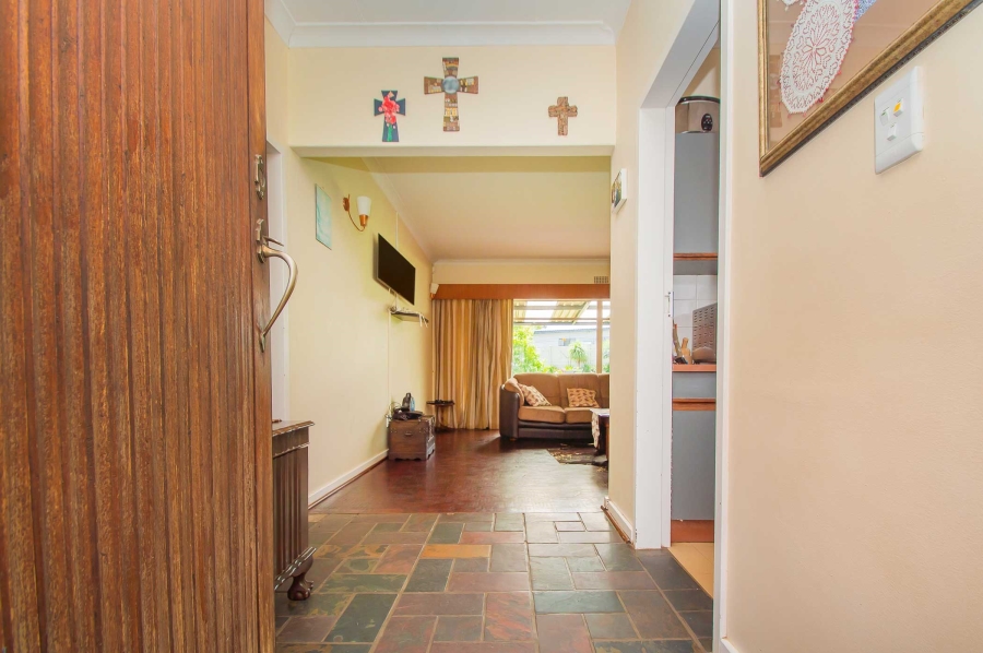 4 Bedroom Property for Sale in Monument Gauteng