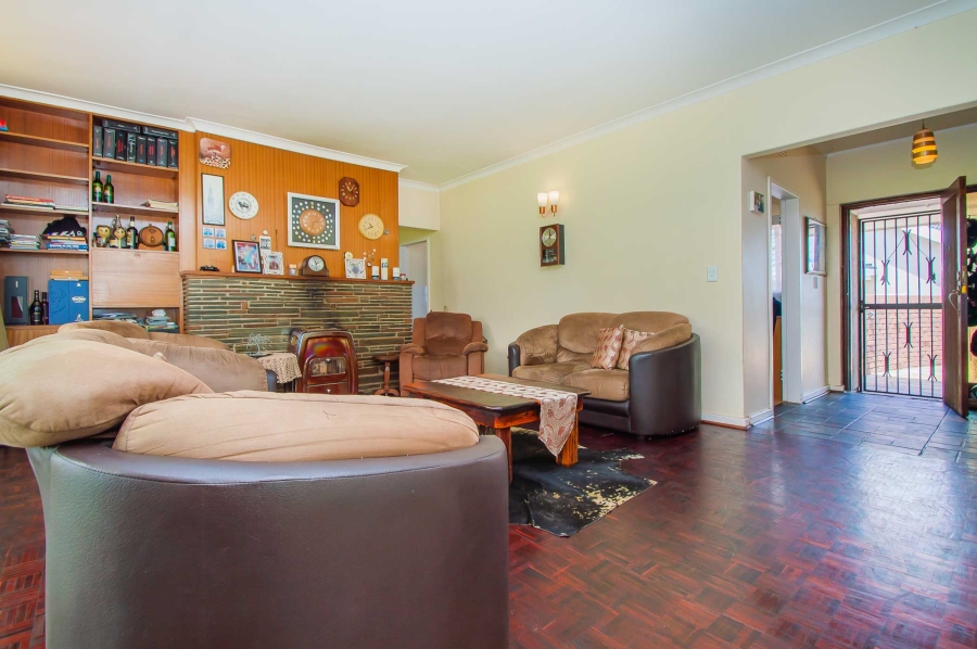 4 Bedroom Property for Sale in Monument Gauteng